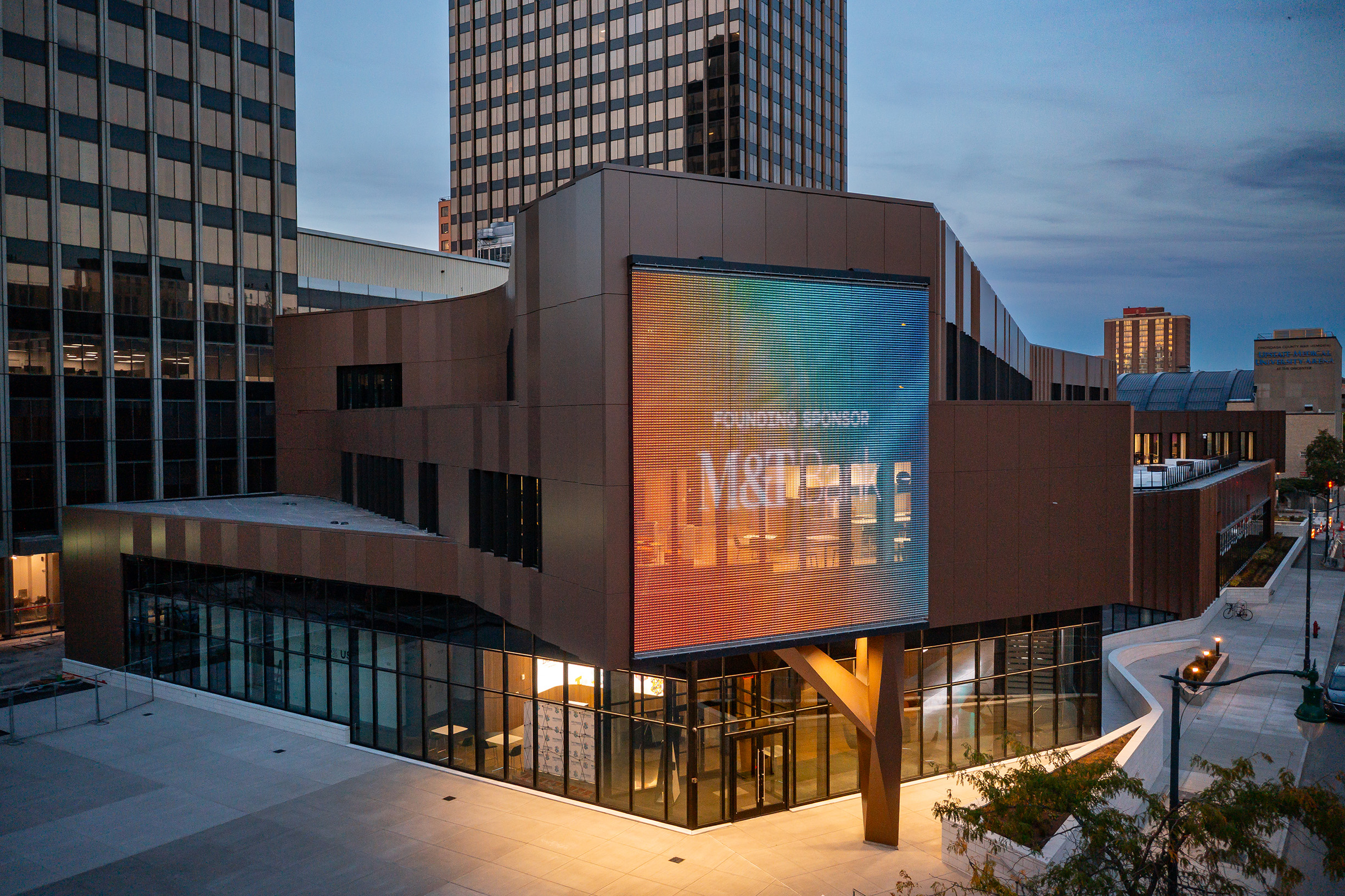 INSPYRE Innovation Center uses Mediamesh to refresh and rebrand their space.